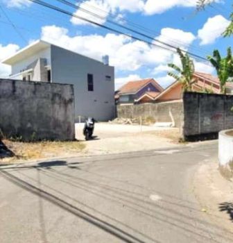 TANAH DEKAT KAMPUS UMY COCOK UNTUK HUNIAN,KOS & INVESTASI