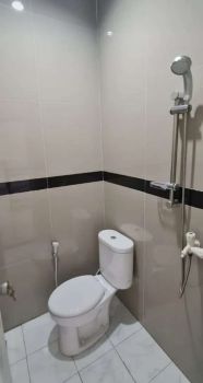 Rumah baru 2 lt, nyaman di jagakarsa jaksel