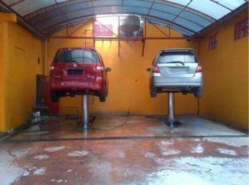 Raya Tenggilis Rumah Usaha Murah Dekat Kampus Ubaya, Jemursari, Prapen