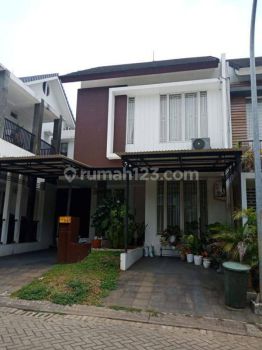Rumah 2 lantai di Perumahan Bintaro Jaya Sektor IX Cluster Emerald View Citra V