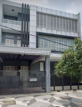 Ruang Usaha 1 Lantai Cocok utk Clinic/Salon/Kantor dll