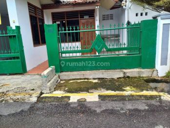 Rumah Komplek Cikarang Baru