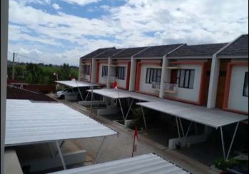 Dikontrakkan Rumah 2 Lantai. BangunanBaru. Granit. Full Canopy. Gorden