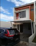 thumbnail-dikontrakkan-rumah-2-lantai-bangunanbaru-granit-full-canopy-gorden-9