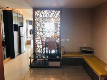Jual cepat Apartemen 2 Kamar Tidur Sherwood Residence Bagus Furnished