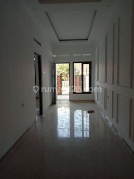 Dijual Atau Disewakan Rumah Baru 3 Unit Siap Huni di Turangga, Bandung