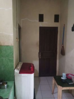 Di Jual SHM LT 160 m2 LB 100m2 Hook di Komplek