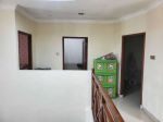 thumbnail-rumah-minimalis-2-lantai-120-m2-di-harapan-baru-regency-2