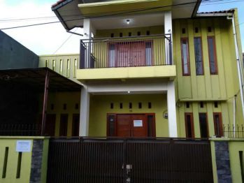 KOS an WANITA dan KONTRAK an Rumah 1 Lantai di Buahbatu Bandung