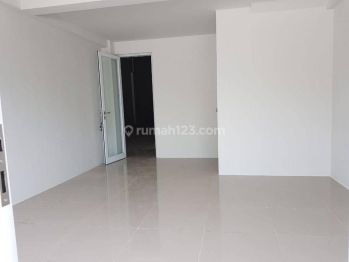 ruko green lake city .