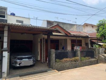 Dijual Rumah Strategis di Bekasi (NEGO)
