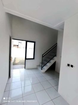 KOMPLEK Rumah 2lantai di Ciputat.5kilo meter k MRT Lebak Bulus.Bskpr