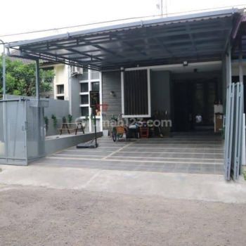 Dijual Rumah Bagus Nyaman Terawat di Batununggal