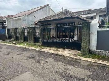Dijual rumah lama murah hitung tanah Turangga