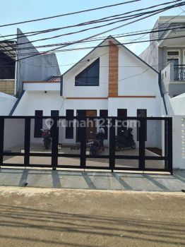 Dijual cepat rumah di Griya Loka sekt 1.2, BSD, rumah siap huni, sudah Renovasi