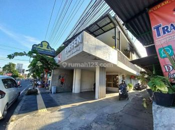 Resto Disewakan Jln Kaliurang km 5 dkt IGM.SUPER STRATEGIS!!!