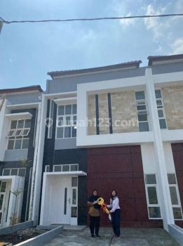 Rumah 2lantai Mepet Surabaya Timur Di Azzahra Greenland Cemandi