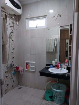 Rumah Di Royal Residence Pulogebang Jaktim Lt 160 Lb 250