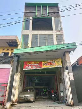 Showrom motor dan rumah kost