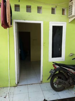 Kontrakan, kos2an 3 sekat, AC, di Kukun, Ciantra, ejip, m2100, hyundai