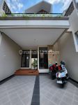 thumbnail-rumah-baru-dalam-komplek-di-jatiwaringin-bekasi-2