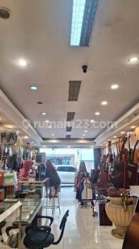 Ruko 2 Lantai Dekat Gerbang (Jl.Pos) Pasar Baru Jakarta Pusat