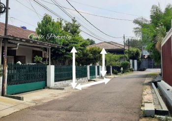 Rumah dijual 1/2 hitung tanah saja dekat Cipete Raya NEGO