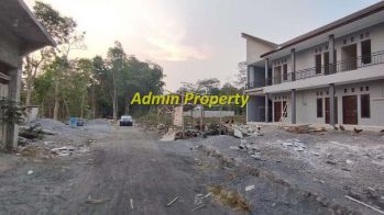 Tanah Strategis 500 Meter dari UII, Cocok untuk Kostan