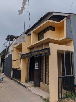 Disewakan Rumah Dekat Sekolah Alhajar Grand Depok City