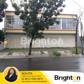 Ruko di jombang. ada 4 ruko jejer