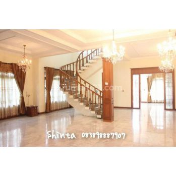 Jual Murah Rumah Besar 2 Lantai Komplek Kelapa Gading Jakarta utara