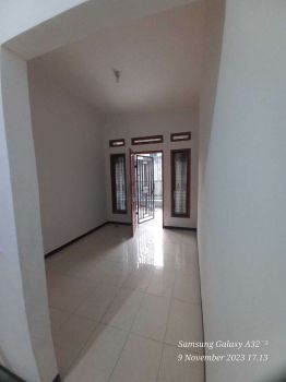 RUMAH NYAMAN 2 LANTAI SIAP HUNI DI TURANGGA, BANDUNG