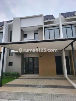 Disewakan Murah Rumah 2 Lantai Pik 2 Milenial Ukuran 8x15