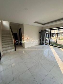 DISEWAKAN RUMAH CANTIK TERAWAT MURAH SEKALI DI TATAR TARUBHAWANA KOTA BARU