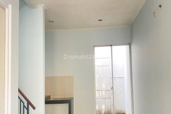 Sewa Rumah Murah Ukuran 6x15  Bagus SHM - Sertifikat Hak Milik