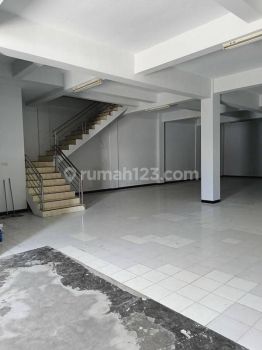 Ruko luas dan lebar di Buluh Indah Denpasar