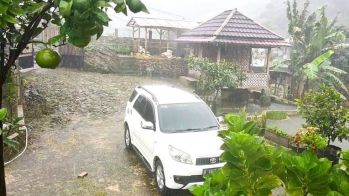 Tanah Kebun Buah 2.811 m² Ada Villa Strategis di Pamijahan Bogor