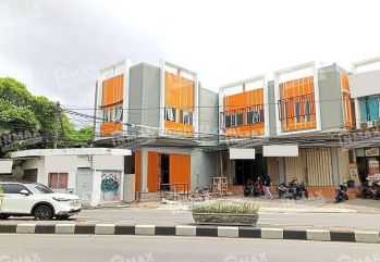 Ruko 2 Lantai Siap Pakai di Soekarno Hatta Malang