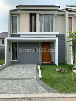 Rumah Full Furnished Northwest Park Lake Citraland Surabaya Barat