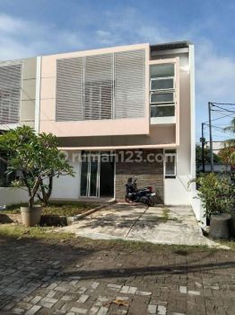 Rumah Cluster Mewah Hoek Di Ratna Jatibening Bekasi Kota