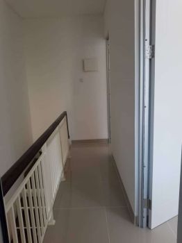 Dijual Rumah Full Furnish Cluster Malibu Village Gading Serpong