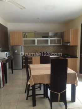 Rumah Rapi DiBSD Dalam Cluster Full Furnished