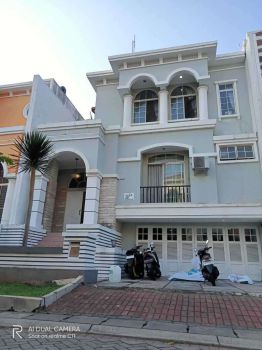 RUMAH DIJUAL PIK 1 UKURAN 10X18 CLUSTER FLAMBOYAN HADAP SELATAN 2.5 LT