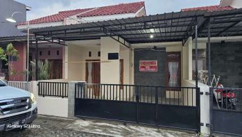 Dikontrakan rumah tengah kota purwodadi