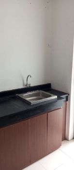Jual Rugi Tipe 2.kamar UnFurnist Tower Geranium Apartemen Bassura City