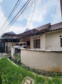 Rumah 3 Menit ke Gerbang Tol Jelupang Siap Huni Bisa KPR J-14837