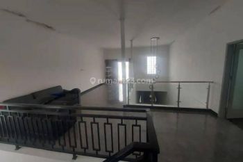 RUMAH SIAP HUNI RUMAH INI DIJUAL JUGA HRG MURAH 1,5 M aja