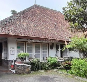 Rumah Riau Re Martadinata di Pusat Perkotaan Bandung Jawa Barat
