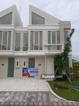 Disewakan Rumah Grand Type Sanders Pakuwon 2 Lantai