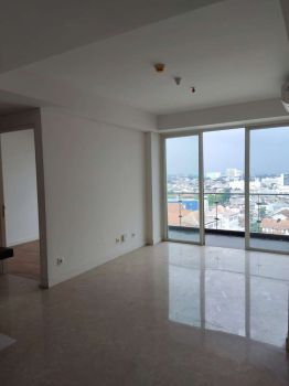 Dijual Unit Apartment Tiga Kamar Tidur Di Landmark Apartment